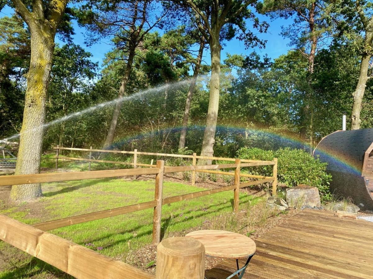 Luxe Finse Kota Met Jacuzzi En Saunabarrel De Zandhoef Villa Eersel Esterno foto